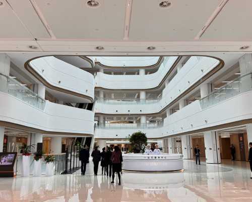 <strong>晚期妊娠羊水少怎么办</strong>