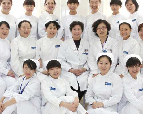 代孕全部费用多少,卵巢多囊是怎么回事儿！卵巢多囊是什么原因造成！